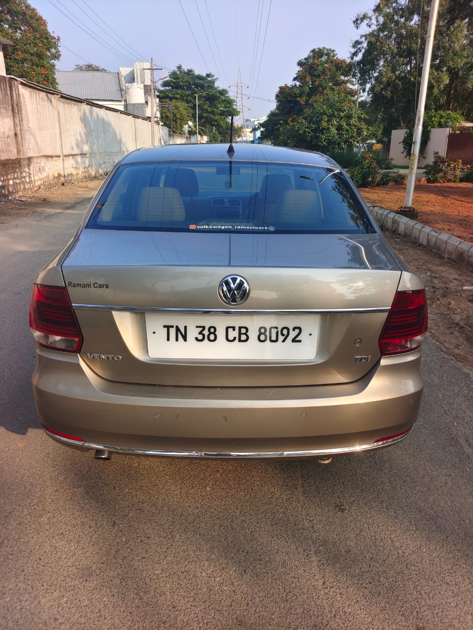 Volkswagen Vento(2015-2019) Highline Diesel At
